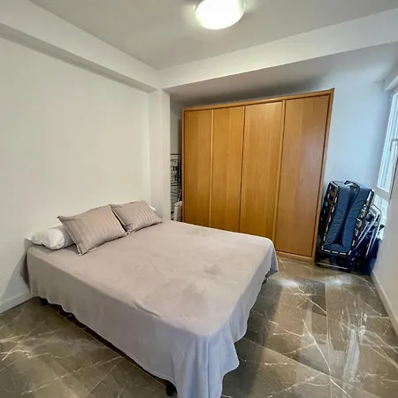 Sea Breeze First Line By The Sea Apartment *