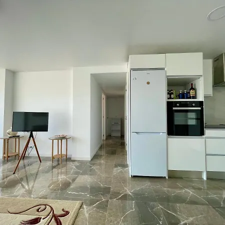 Apartamento Sea Breeze First Line By The Sea *